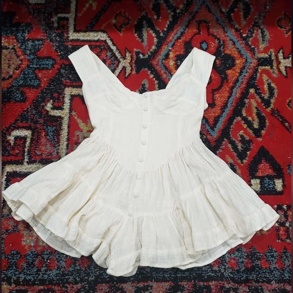 Vanessa Mooney Dresses & Skirts - Vanessa Mooney The Elisabeth Romper Dress-Linen Style Cream Size Small